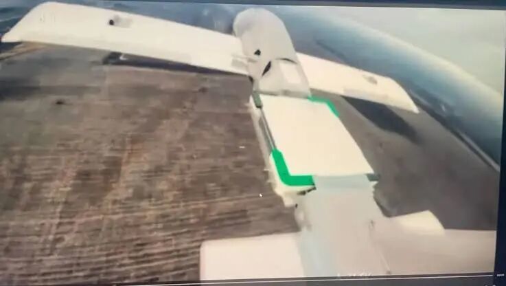 俄乌目前都在使用星链，区别在于乌克兰使用的是“星盾”保密网络，而俄罗斯直接用星链民用网络