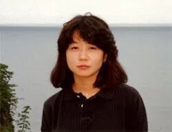 ·年轻时的白坂。（日本放送协会纪录片截图）