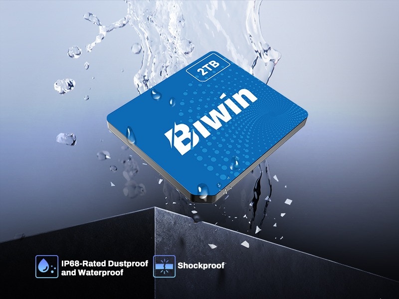 价格方面，佰维CL100提供512GB、1TB、2TB三种容量版本，售价分别为599元（人民币，下同）、1099元、2199元。（Biwin）