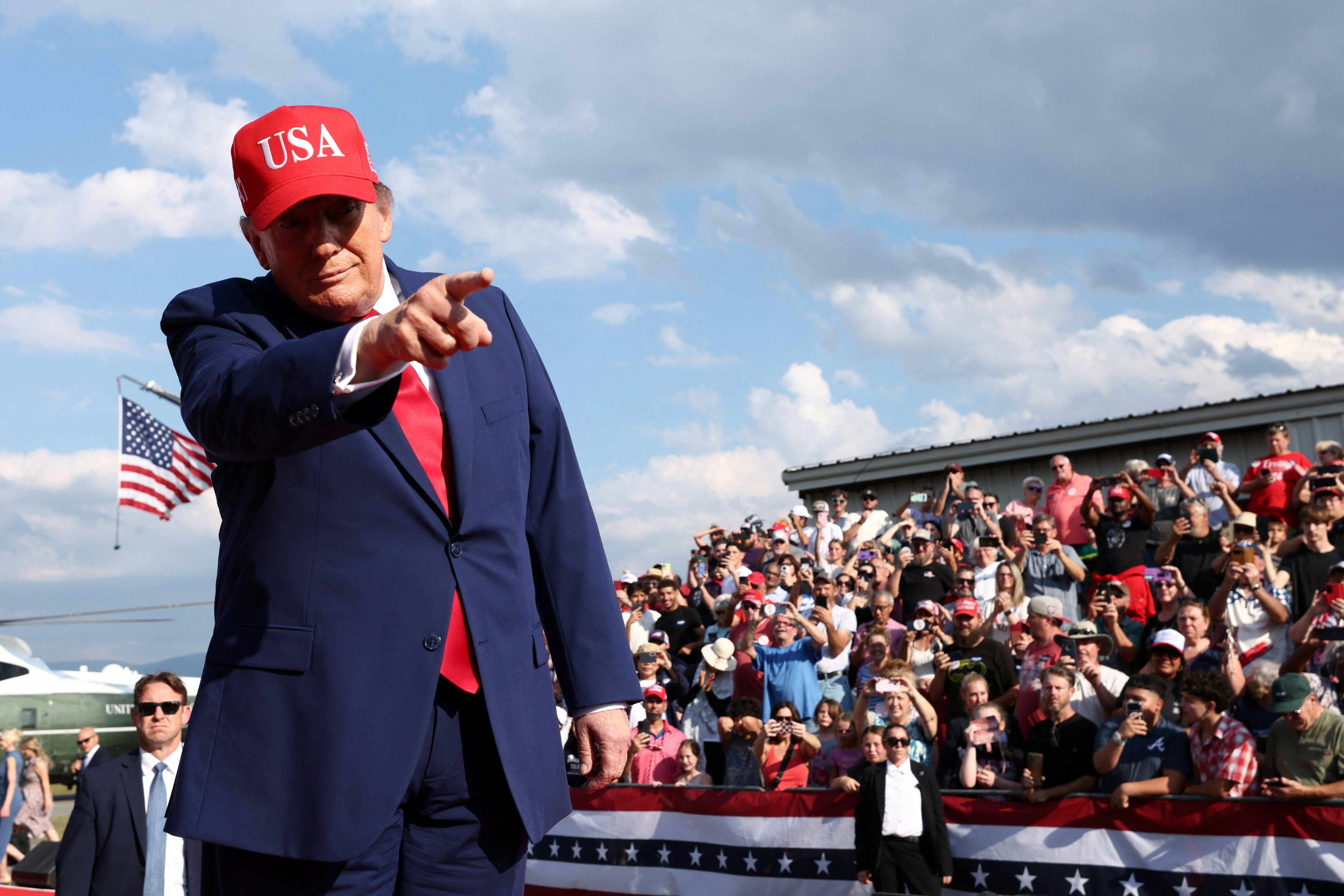 2026年10月16日，美国佐治亚州，总统特朗普（Donald Trump）为共和党候选人出席竞选集会。（Reuters）