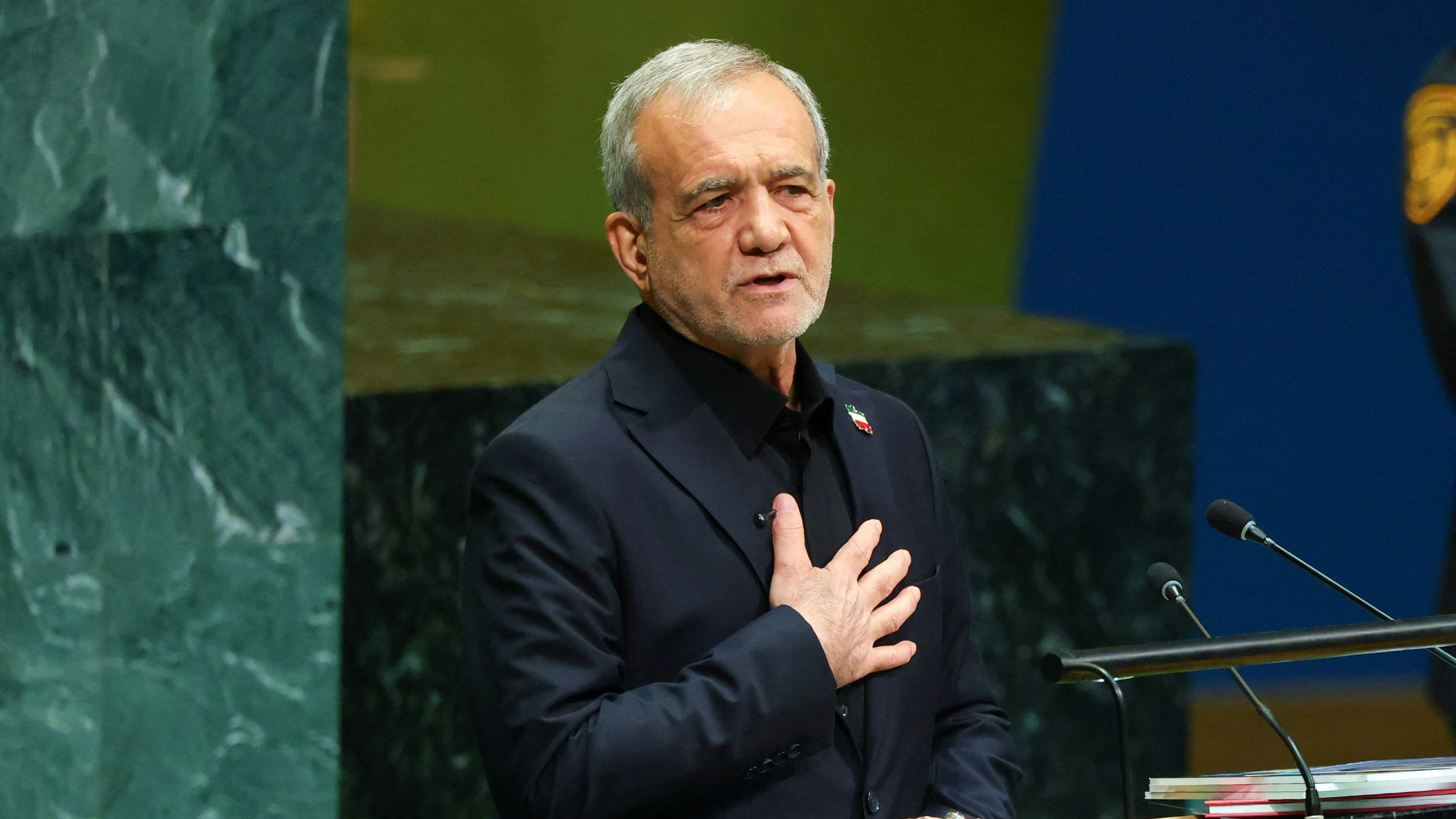 2026年9月23日，伊朗总统佩泽希齐扬（Masoud Pezeshkian）在美国纽约联合国总部举行的第81届联合国大会上发表演讲。（Reuters）